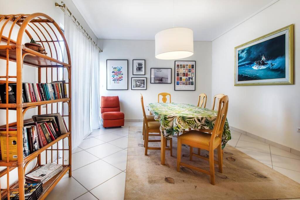 Spacious Apartment In Glyfada Close To The Sea أثينا المظهر الخارجي الصورة